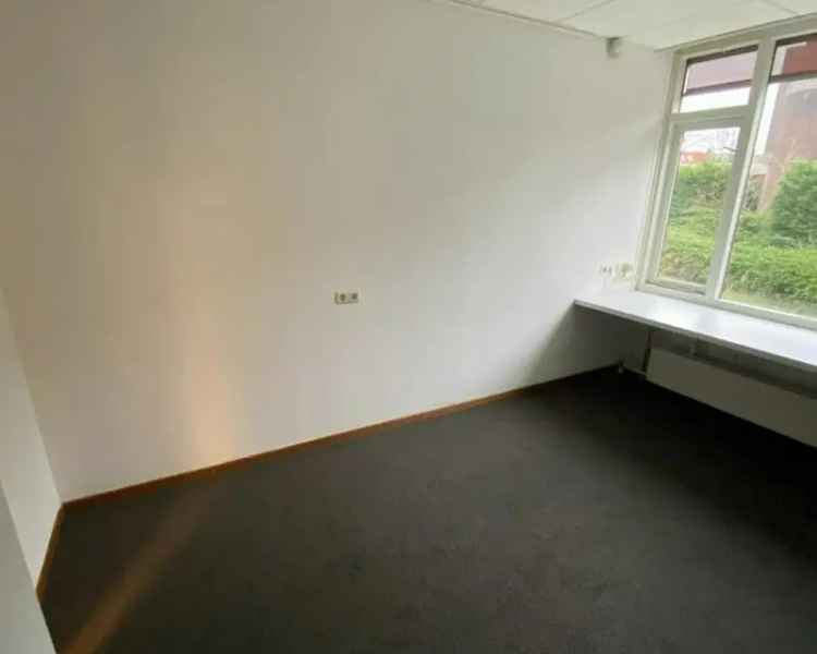Kamer Oegstgeest nabij Leiden A44 17m2 inclusief GWL Internet