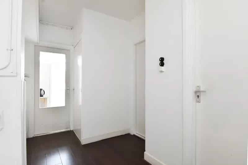 Dubbele Bovenwoning Voorburg 6 Kamers Zonnig Balkon