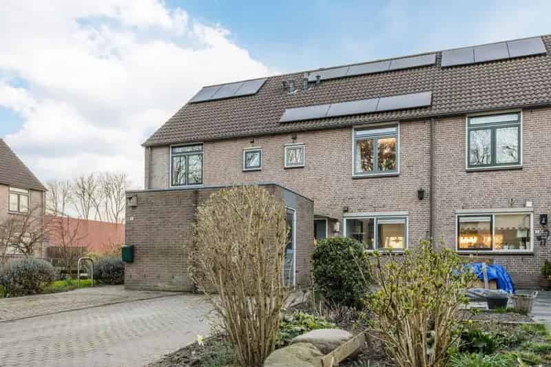 Ruime eengezinswoning Breukelen Vrij Uitzicht 3 slaapkamers