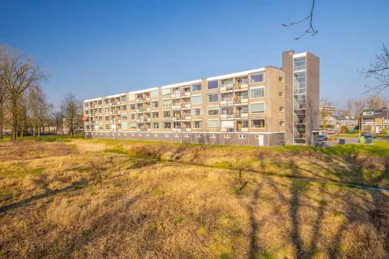 Te Koop: Starterappartement Arnhem - 3 kamers, balkon, berging