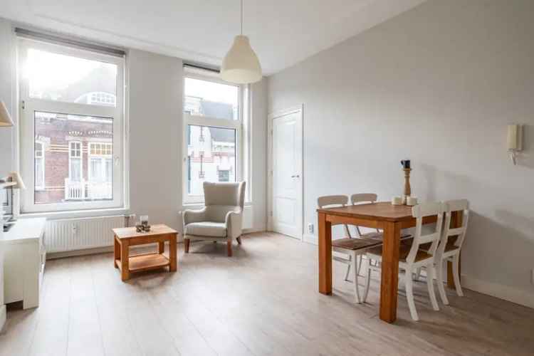 Woning Te Koop in 103B, 2e Schuytstraat, Den Haag, Zuid-Holland