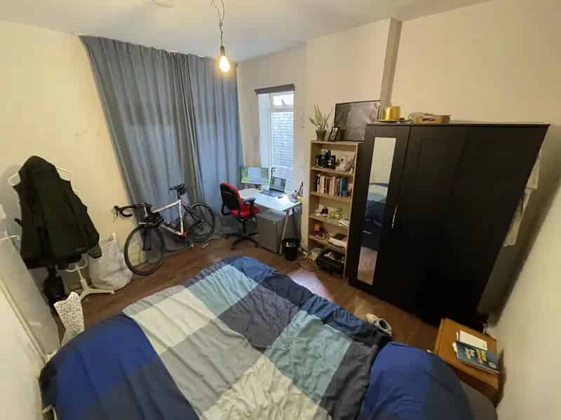 Kamer te Huur Studentenhuis Nabij Universiteit