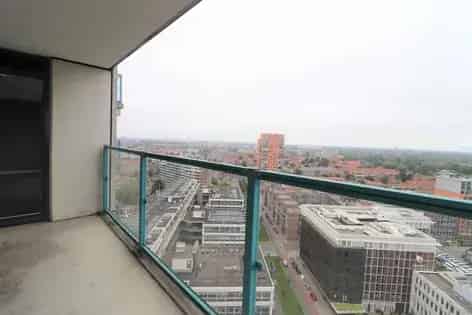 2 Kamer Appartement 80m² Rotterdam Uitzicht Balkon Parkeerplaats