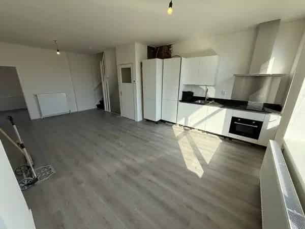 Gerenoveerde Dubbele Bovenwoning Bloemhoef Rotterdam