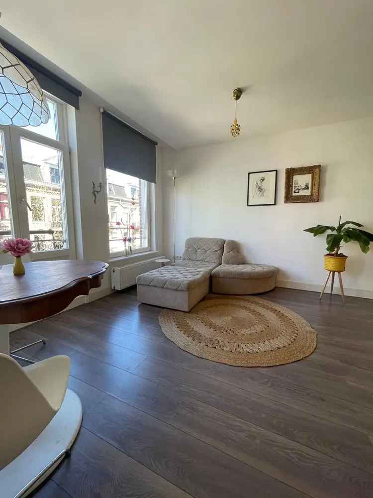 Studio Appartement Oud West Amsterdam 24m2 gerenoveerd