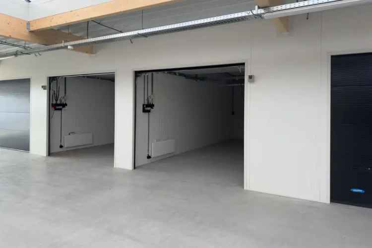 Garagebox Berkel en Rodenrijs | Zoek garageboxen te huur: Industrieweg 69-203 2651 BC Berkel en Rodenrijs [funda in business]