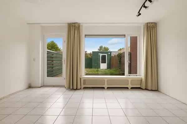 Tussenwoning Purmer Noord 83m2 2 slaapkamers tuin berging