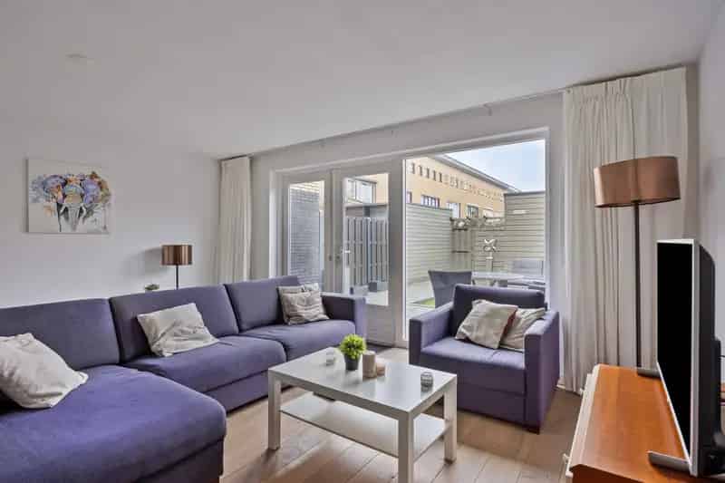 Huis te koop Purmerend: Ruime 4 Slaapkamers, Moderne Badkamer, Zonnige Tuin