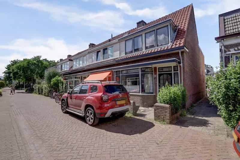 Jaren 30 Hoekwoning Deventer - Kluswoning met Potentie
