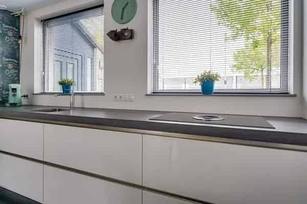 Hoekwoning Eindhoven 3 slaapkamers zonnige tuin