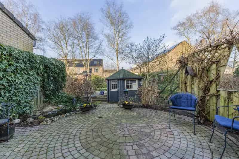 Huis te koop Leusden: Ruime gezinswoning 4 slaapkamers, tuin aan het water