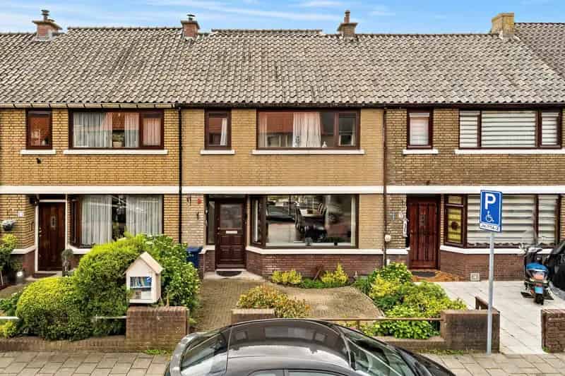 Huis te Koop Gloriantstraat Den Haag 4 slaapkamers
