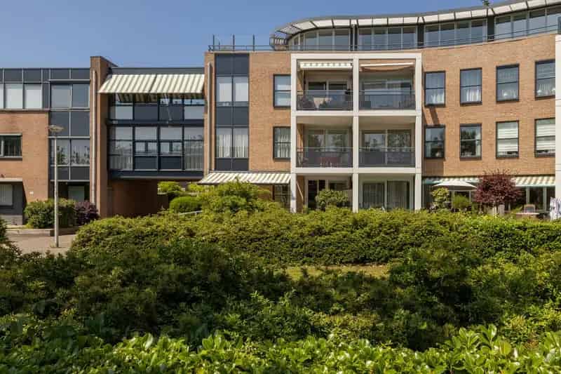 Ruim 3-kamerappartement Wateringen 124m² Balkon Parkeerplaats