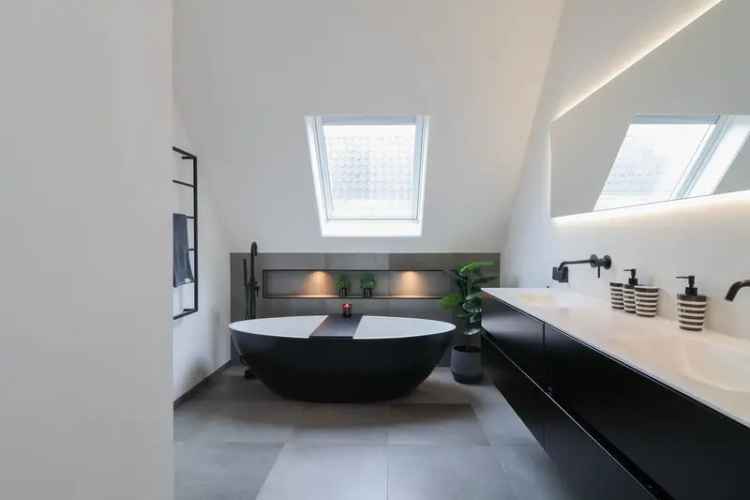 Prins Clausstraat 7: Ruime woning met karakter en luxe afwerking