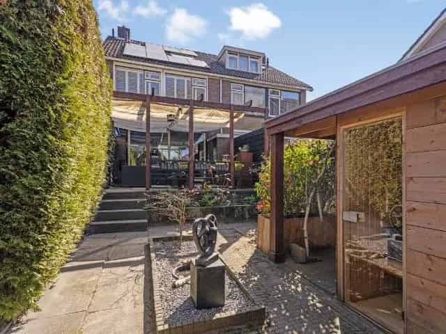 Tussenwoning te koop Rhenen 117m2 3 slaapkamers Sauna