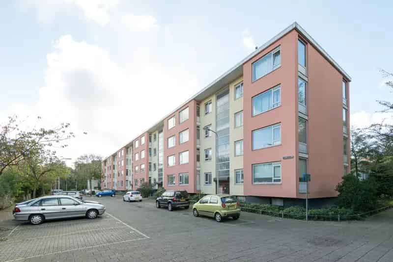 Ruilwoning Binnenzijde 77
