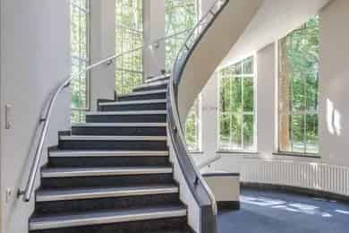 1300m2 Kantoorruimte te Huur Arnhem
