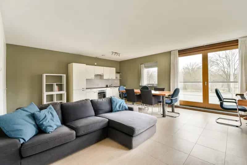 Ruim appartement Amsterdam Zuidoost 3 slaapkamers
