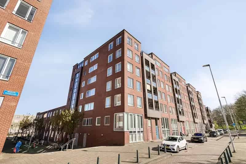 Appartement Rotterdam Spangen: 4 Kamer Instapklaar