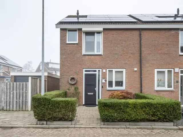 Instapklare Hoekwoning Oude Tonge - Modern Energiezuinig