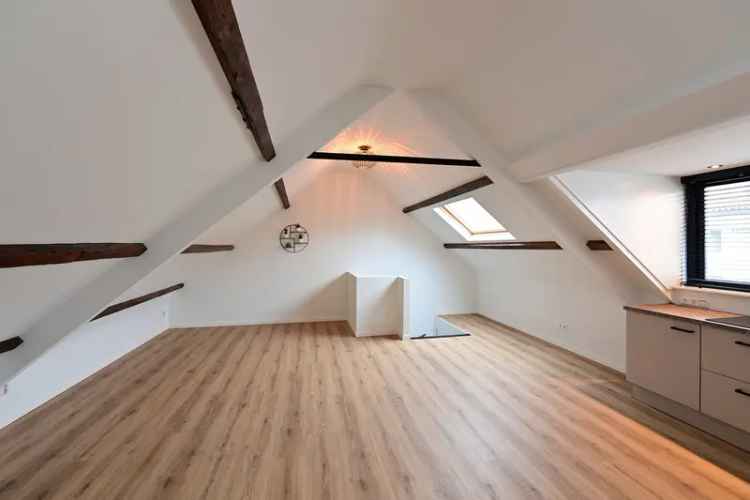 Appartement te koop Baarn: Moderne bovenwoning 68m² 2 slaapkamers