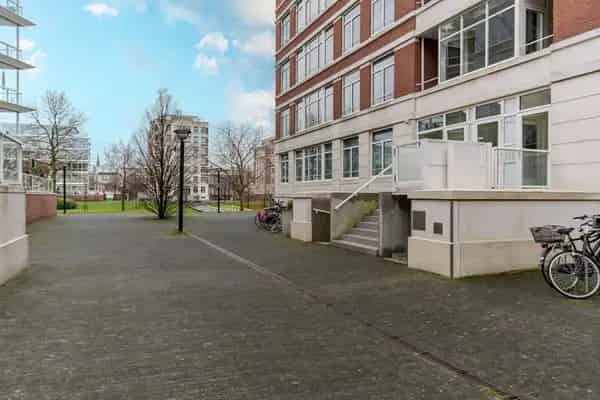 Luxe hoek appartement Den Haag - Centrum - Parkeerplaats