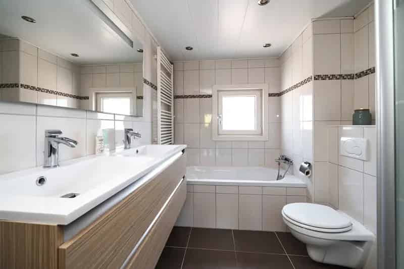 Tussenwoning Dordrecht Ruime Tuin Moderne Keuken Parkeerplaats