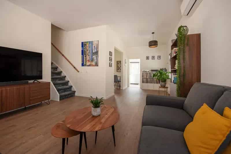 Huis te koop Zoetermeer: Gerenoveerde eengezinswoning Oude Dorp
