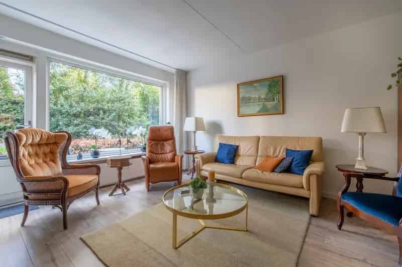 Benedenwoning Ede: 2 slaapkamers, moderne keuken, tuin
