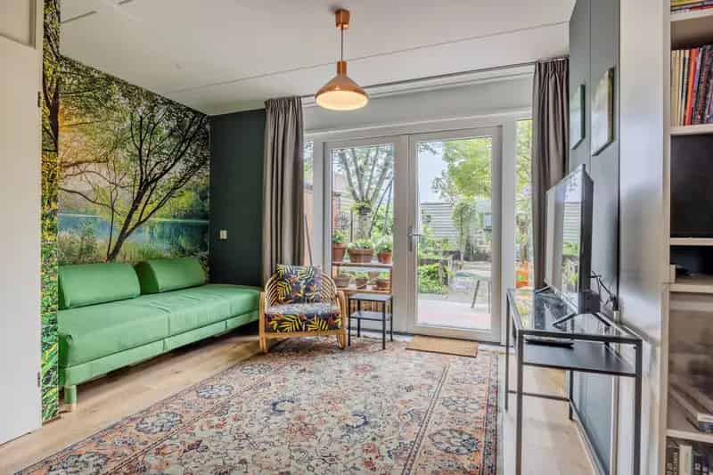 Huis te koop Zevenkamp 127m2 moderne keuken 2 slaapkamers praktijkruimte