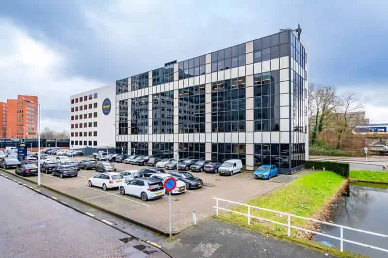 Kantoorruimte te huur Rotterdam Alexander: modern pand nabij OV en Alexandrium