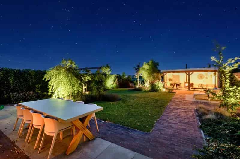 Huis te koop Bergschenhoek: Luxe Villa met Buitenverblijf