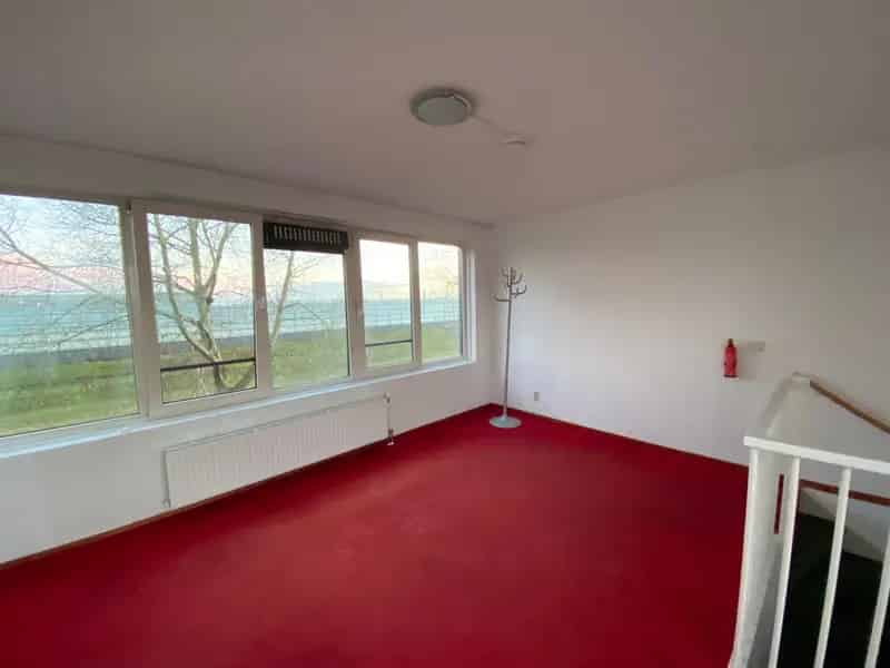Kamer te huur nabij Station Almere Oostvaarders