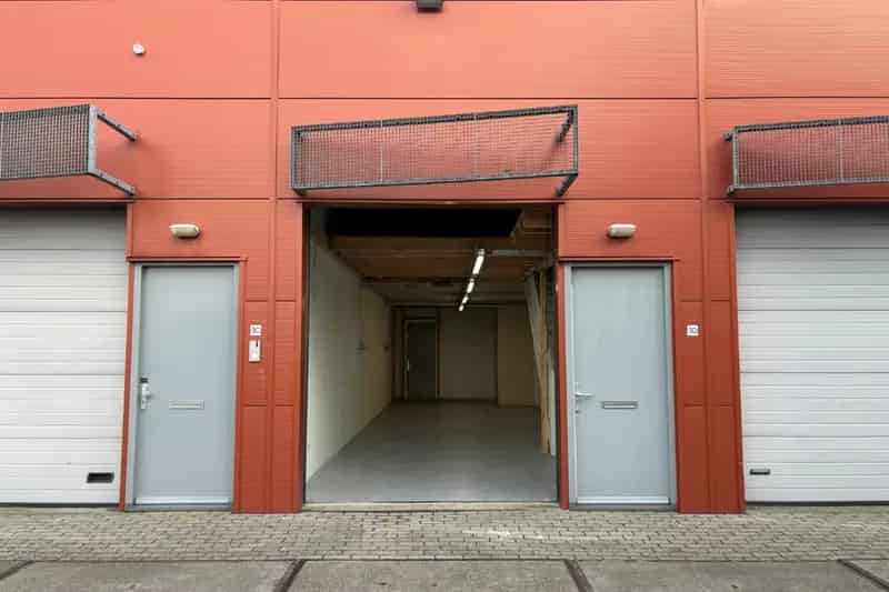 Bedrijfshal Heerhugowaard te koop 110m2