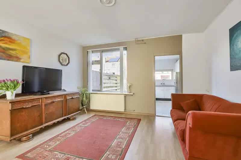 Tussenwoning Arnhem Starters 2 slaapkamers tuin 6 zonnepanelen