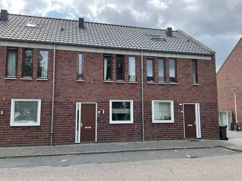 Stadswoning met Tuin en Luxe Keuken