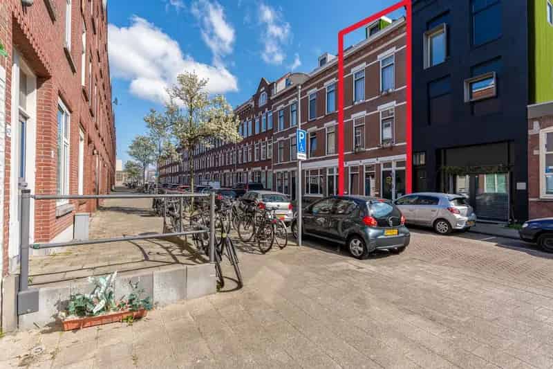 Herenwoning te Koop Oud Charlois 7 slaapkamers Tuin