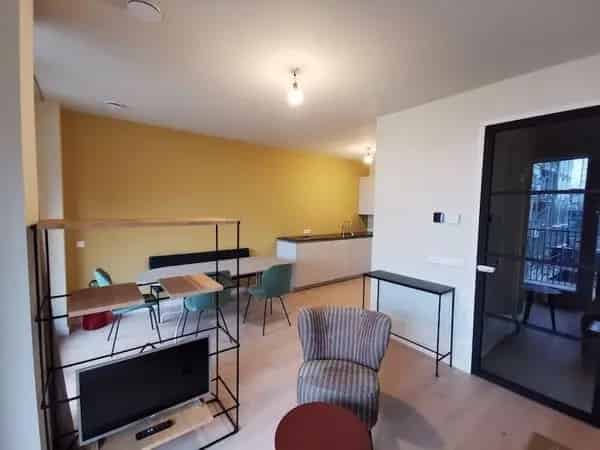 Nieuwbouw Appartement 50m2 VOC-kade Gemeubileerd