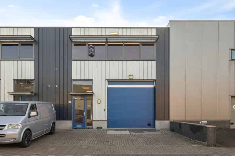 Bedrijfshal te Huur Bergschenhoek 305m²