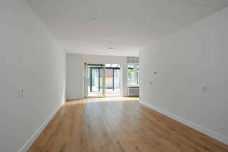 2-kamerappartement Koog aan de Zaan  tuin 74m2 serre