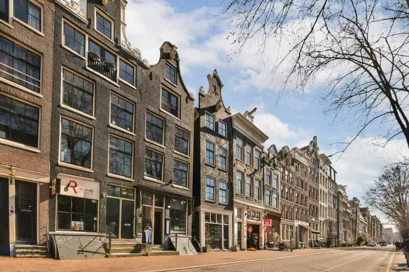 Appartement Amsterdam Nieuwmarkt 115m2 3 slaapkamers 2 badkamers