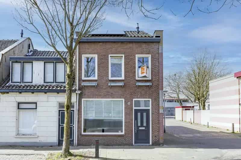 Karakteristieke woning te koop in Sint Anna Tilburg