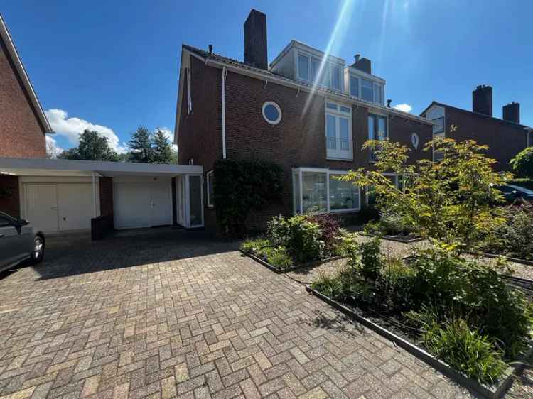 5 Slaapkamers 2 Badkamers Grote Tuin Hornmeer