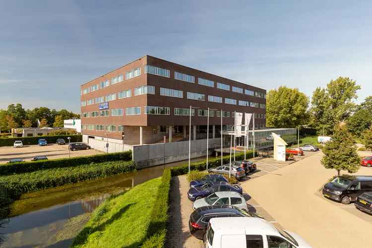 Kantoorruimte te Huur Poortugaal 1500m2