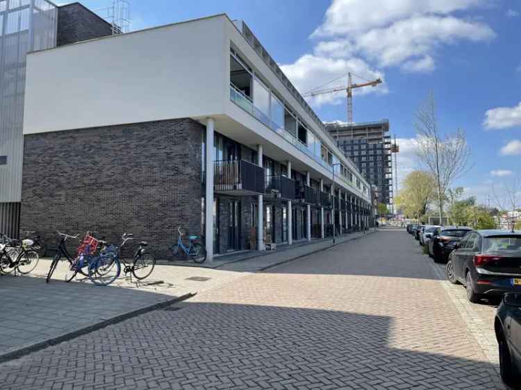 Oosterhamrikkade 21A