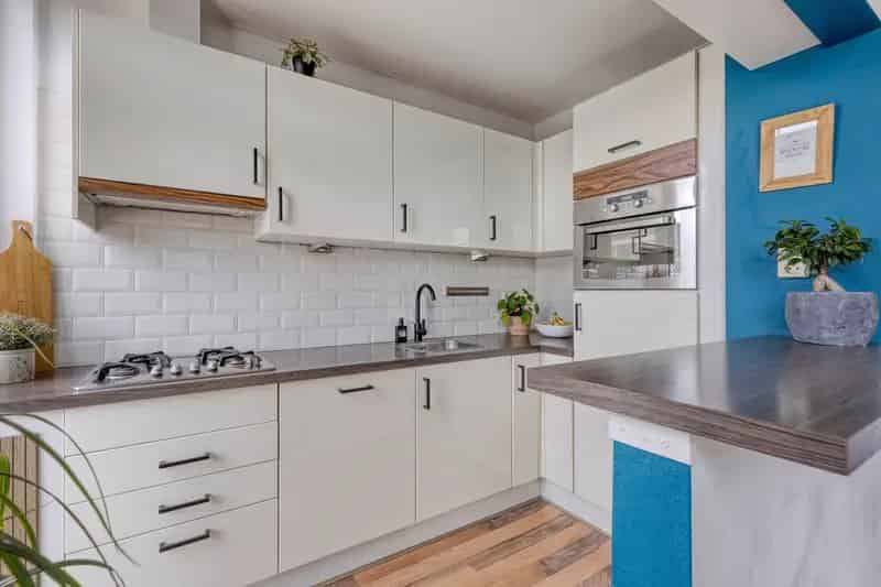 Modern Dubbel Bovenhuis 3 Slaapkamers Dakterras Rustige Straat