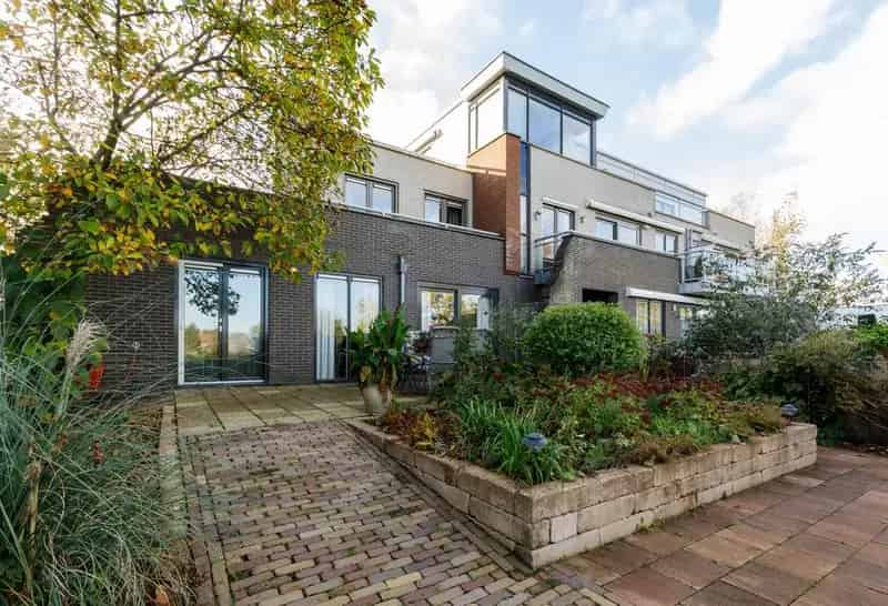 Huis te koop Zevenhuizen 4 slaapkamers 138m2 tuin