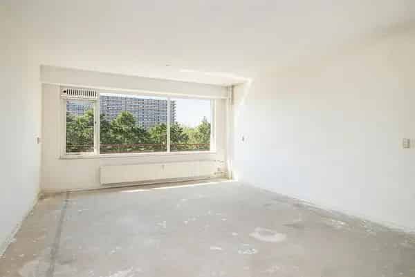 Huren woning: Reageer via Funda of Pararius