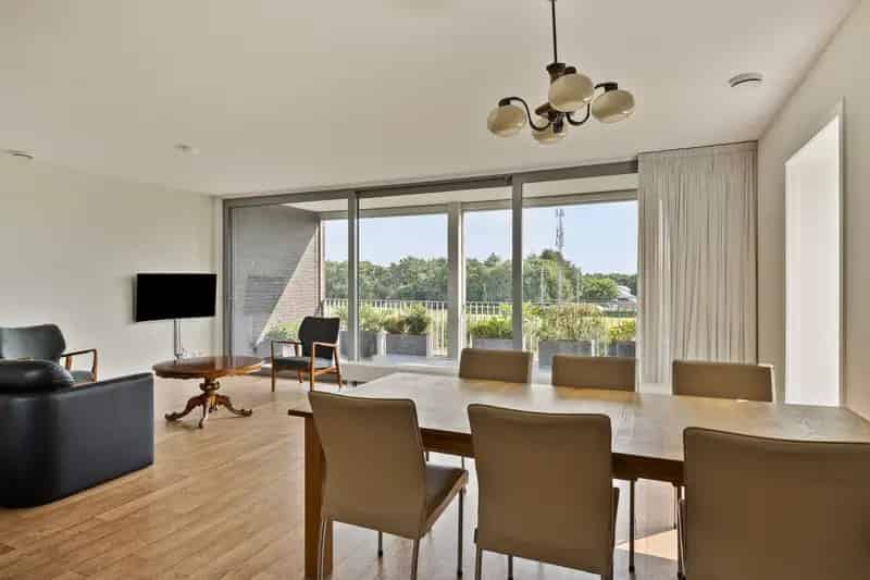 Appartement te koop Teteringen: Ruim, Licht en Groen