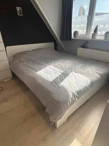 Bedframe 160x200 Met Lattenbodem